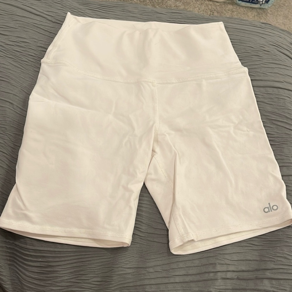 ALO Yoga Biker Shorts